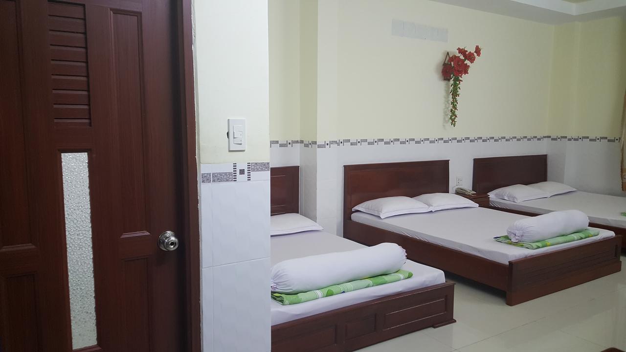 Huynh Nhu Hotel Cà Mau エクステリア 写真