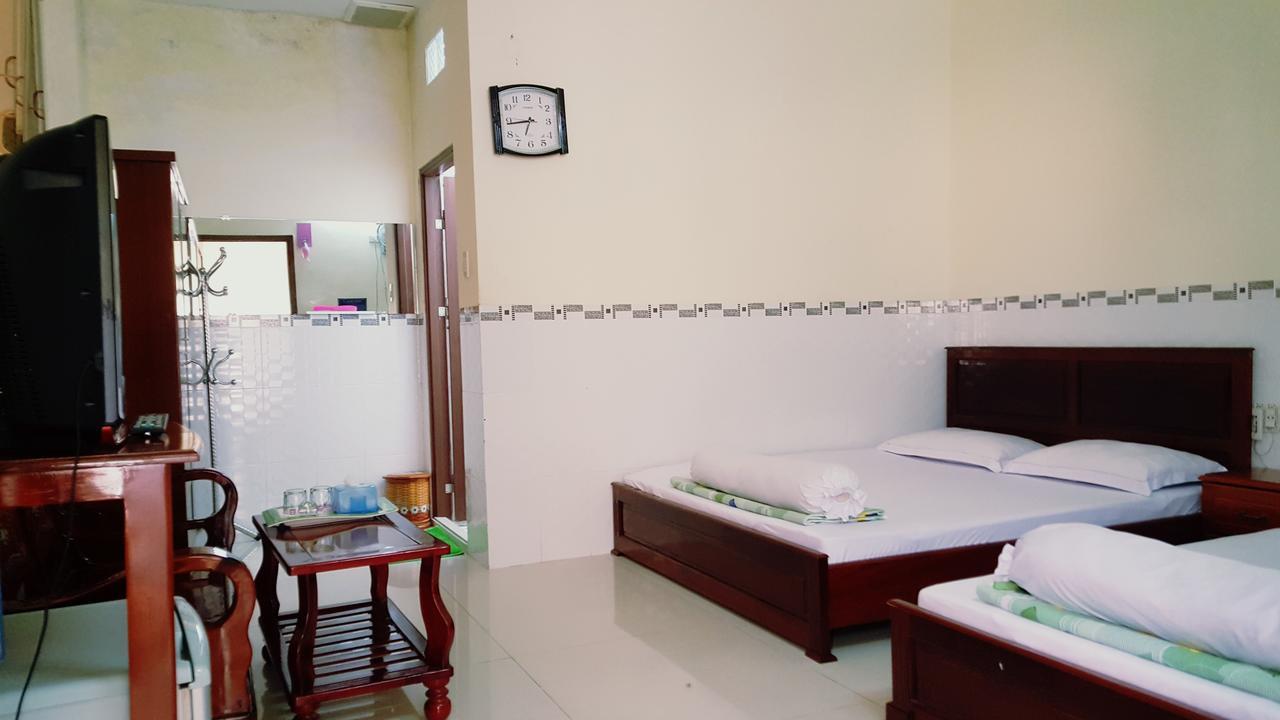 Huynh Nhu Hotel Cà Mau エクステリア 写真